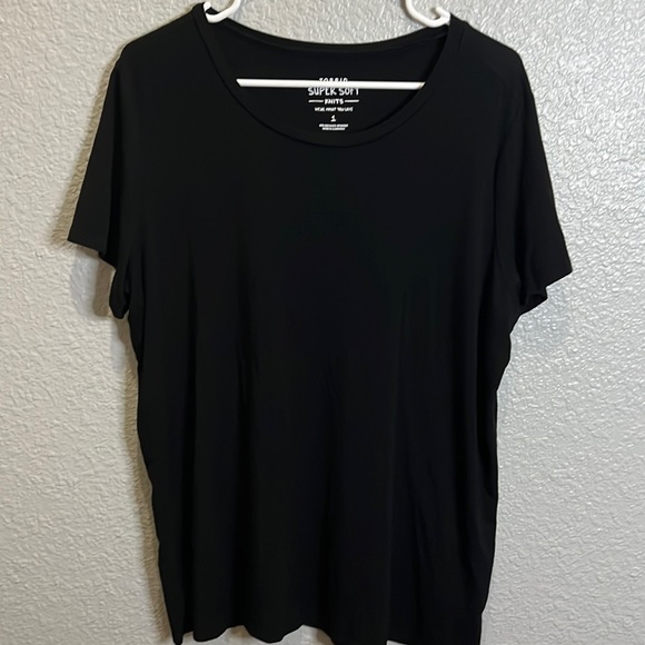 torrid Tops - Torrid size 1 Super Soft Knit Black tee